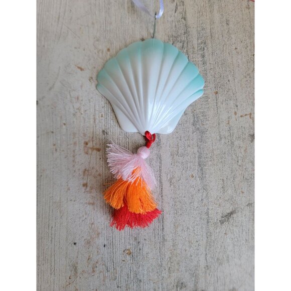 Hallmark seashell ornament hassle ocean unique figure Xmas - Picture 2 of 6